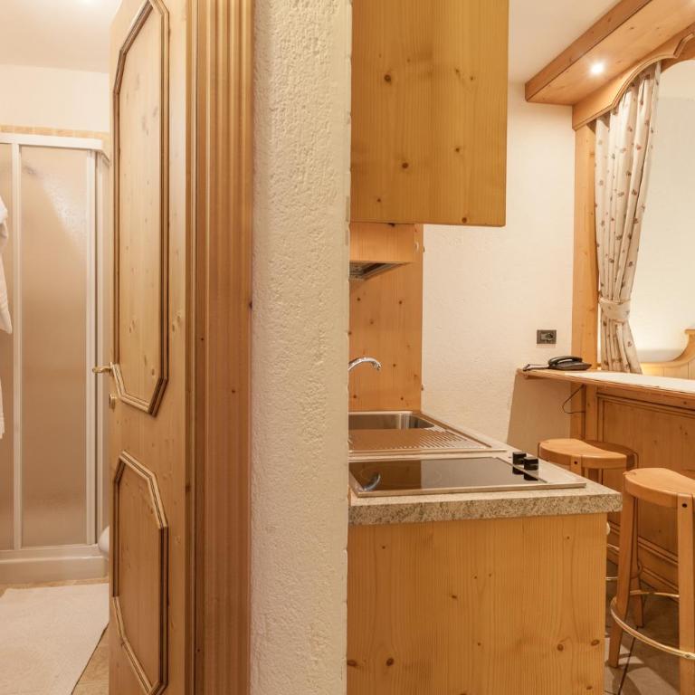Hotel Vallée Blanche Courmayeur - Monolocale con Balcone - 4