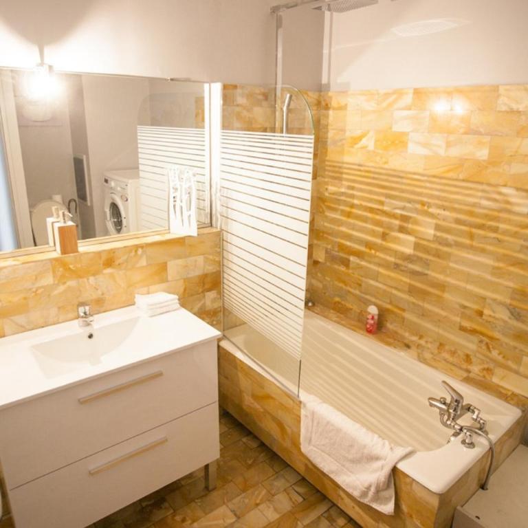 Appartement 3 pièces SoNice au centre de Nice - Appartement Supérieur 2 Chambres - 34