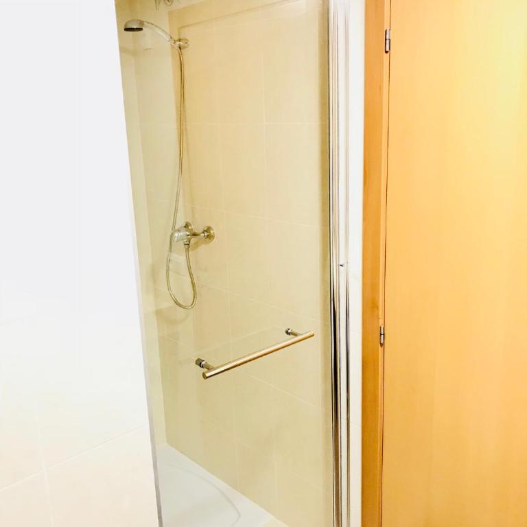 Apartamentos Deluxe Benicasim - Three-Bedroom Apartment - 26
