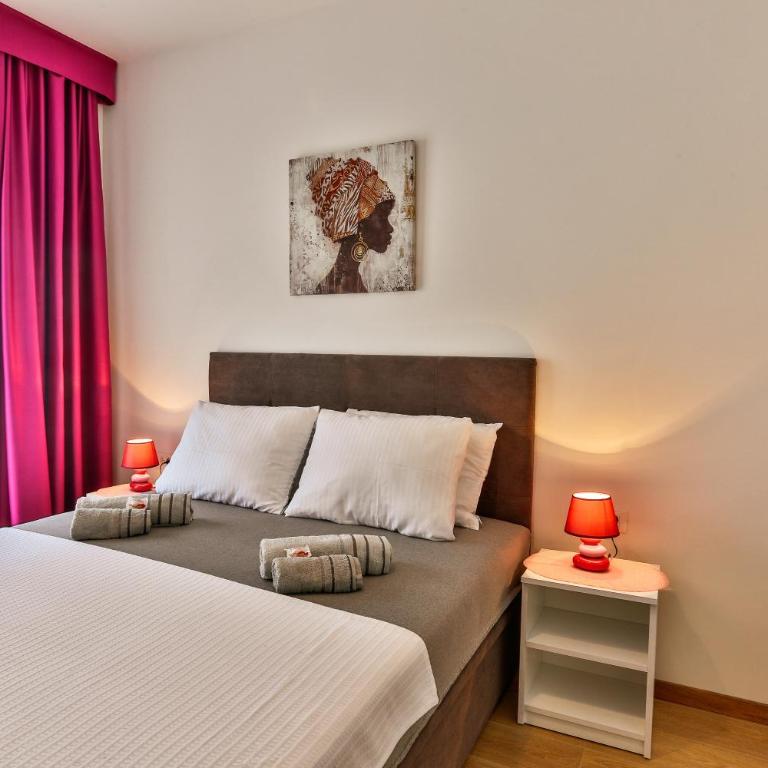 Apartments Royal Lux - Apartman sa Terasom - 2