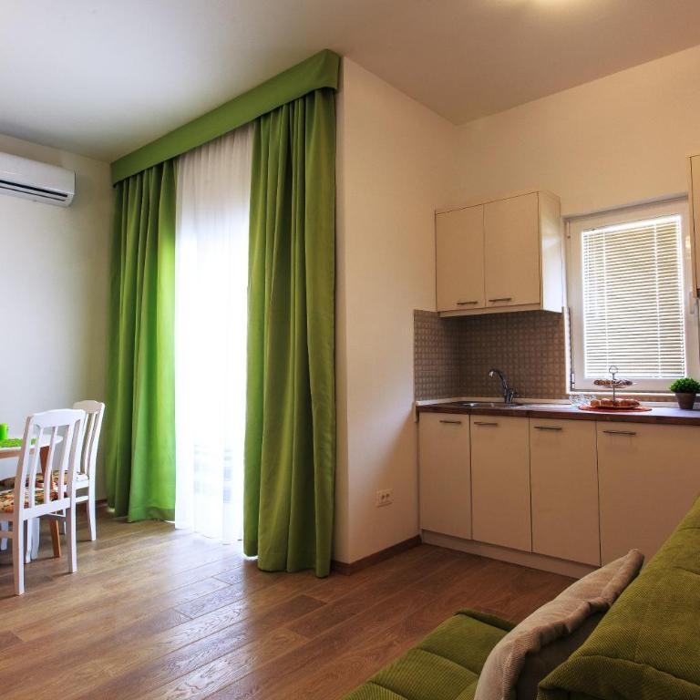 Apartments Royal Lux - Studio Apartman - 5