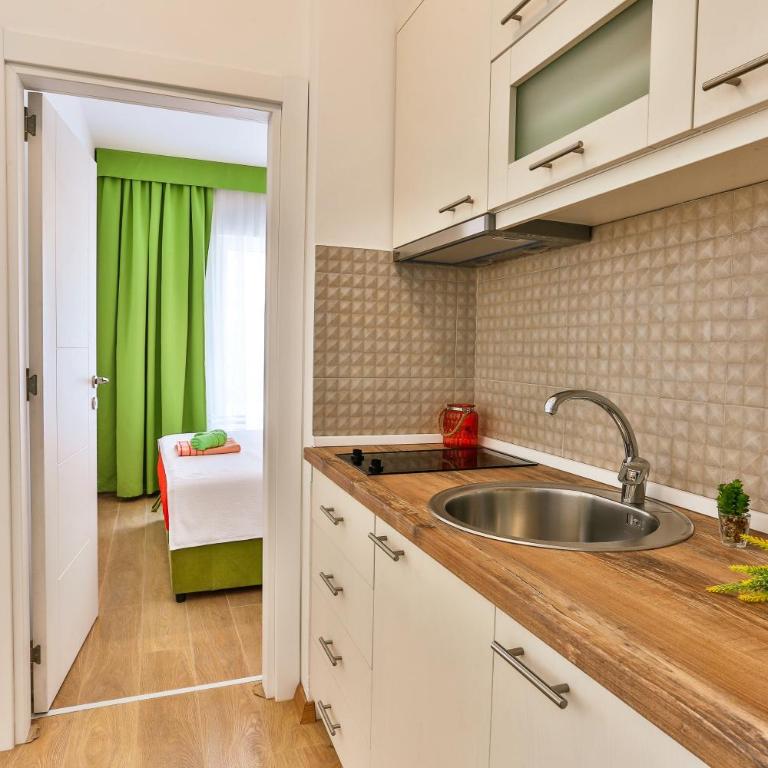 Apartments Royal Lux - Apartman sa 1 Spavaćom Sobom - 3