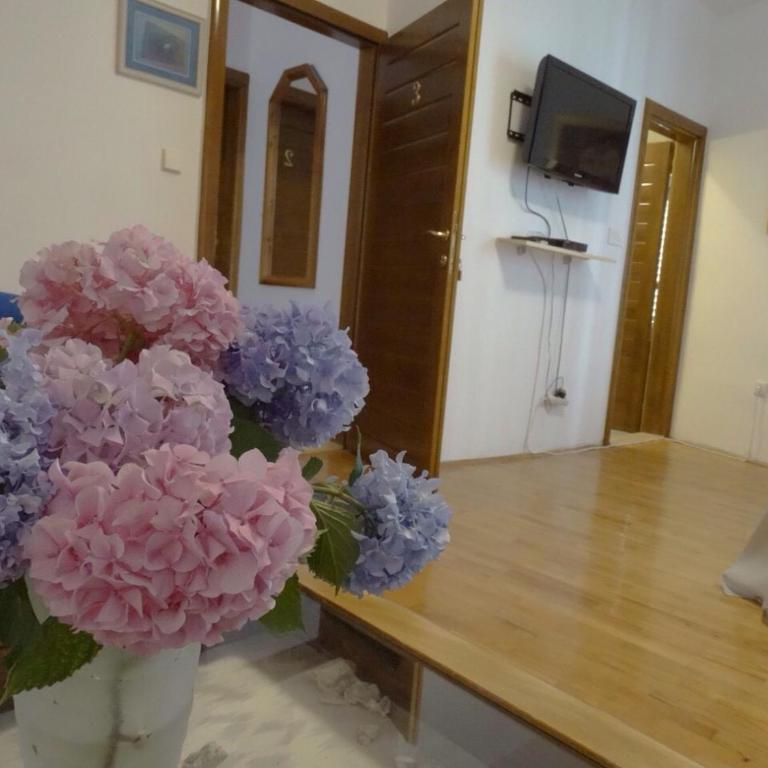 Apartments Nautica - Two-Bedroom Apartment with Terrace - 4