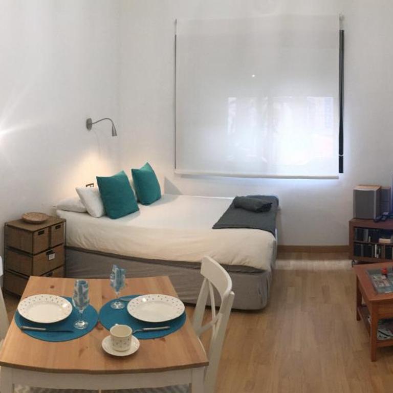 Pool and garage old town - Apartamento Estudio - 11