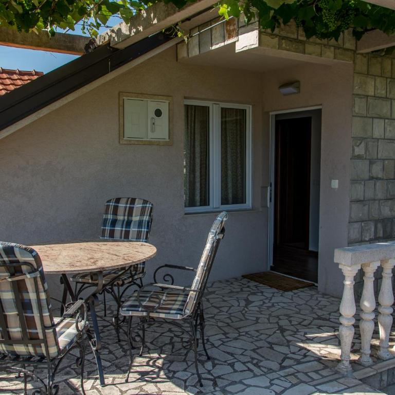 Apartmani Mendula - Two-Bedroom Apartment - 6