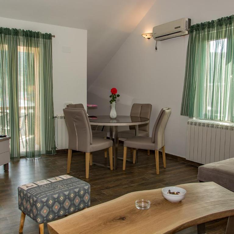 Apartmani Mendula - Two-Bedroom Apartment - 7