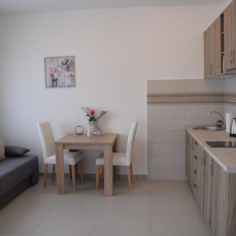 Kristina Apartments - Studio Apartman - 12
