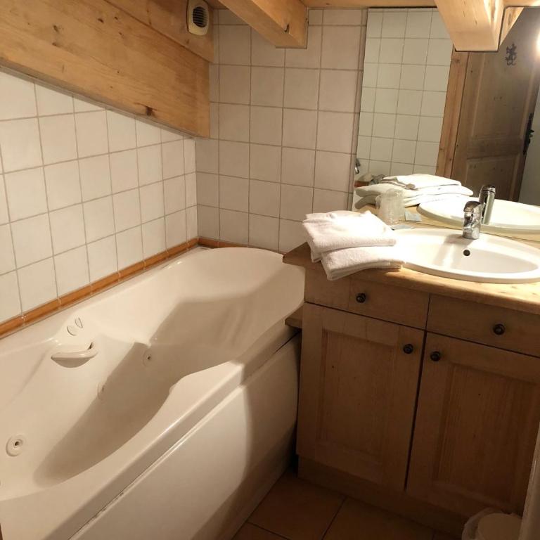 Chalets de Julie - Appartement (6 personnes) - 3