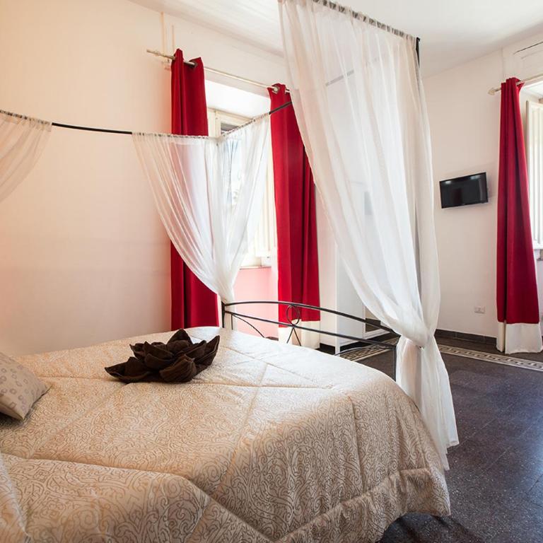 Suite Cagliaritane Notti in centro - Superior Queen Room - 16