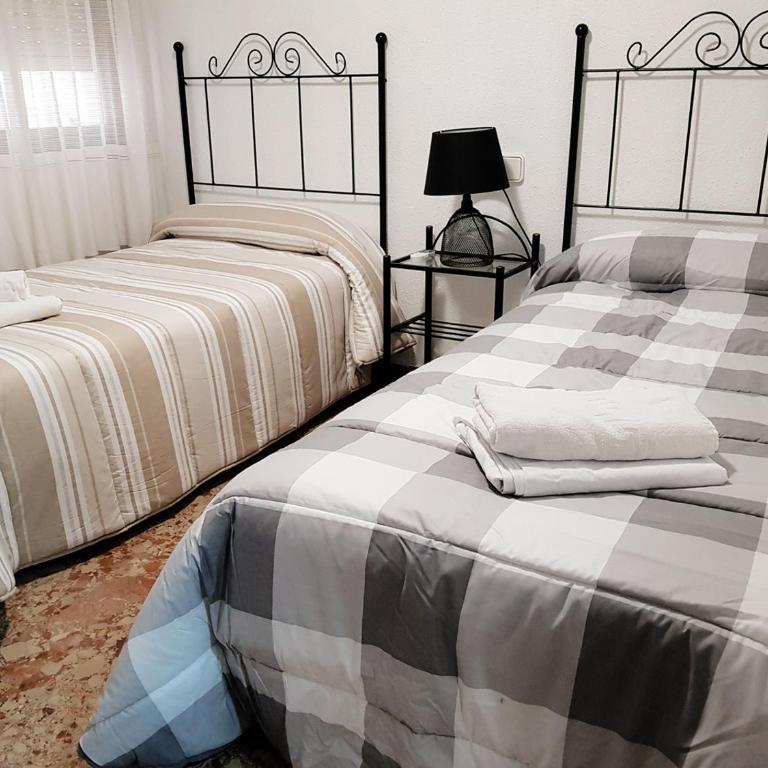 Apartamento Completo Maravall Centro - Apartamento de 2 dormitorios - 4