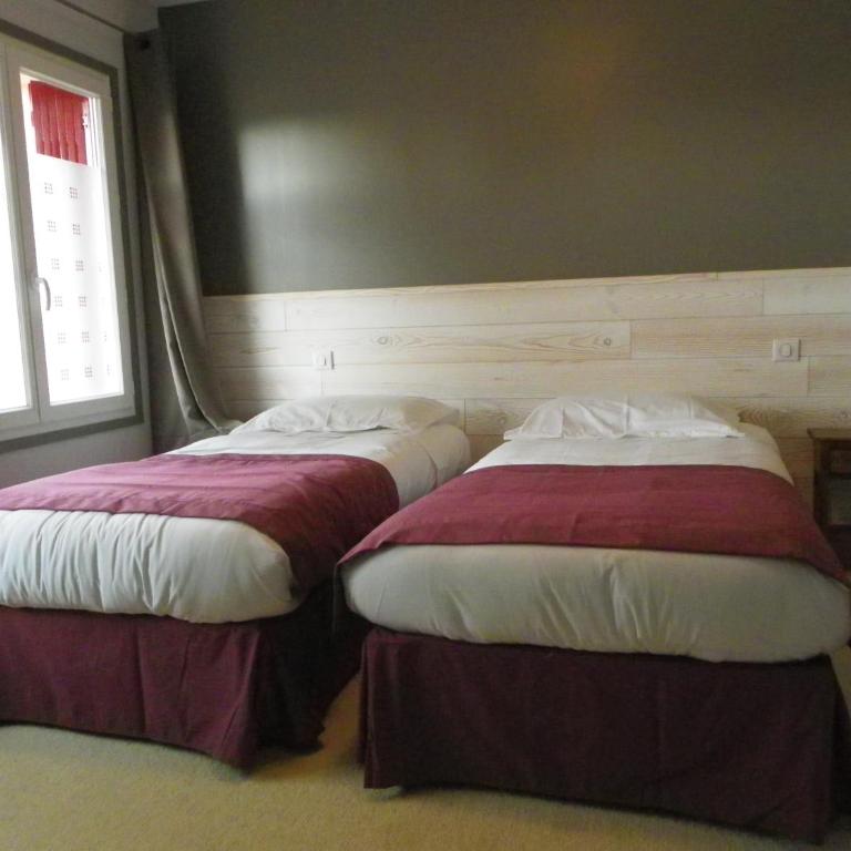 Comptoir et Dépendances - Chambre Triple - 10