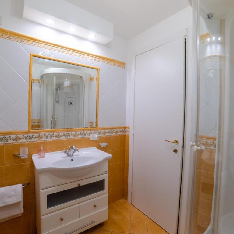 Vilagos Apartments & Loft Taormina - Appartamento Monolocale con Balcone - 5