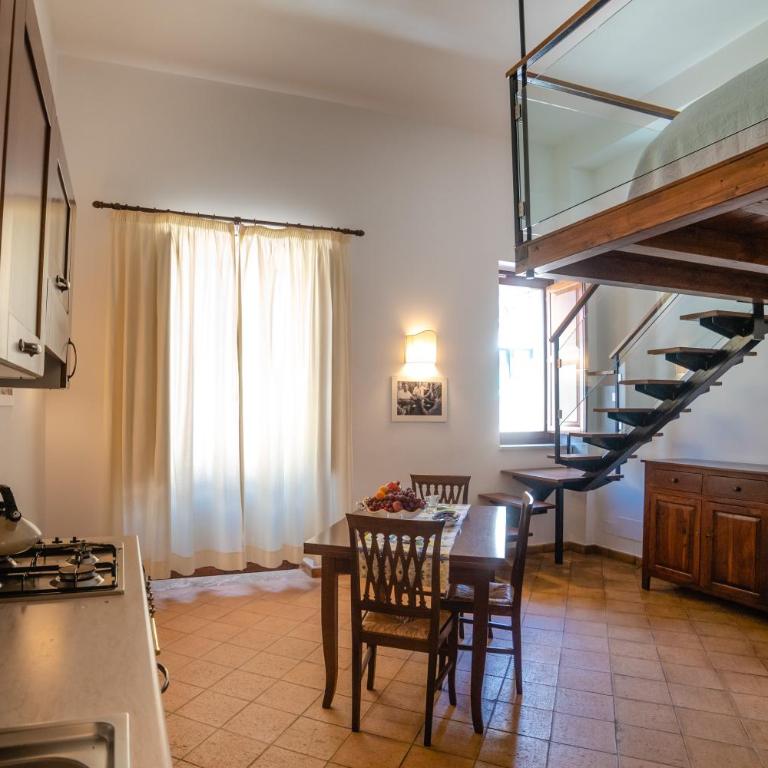 Vilagos Apartments & Loft Taormina - Appartamento Monolocale con Balcone - 4