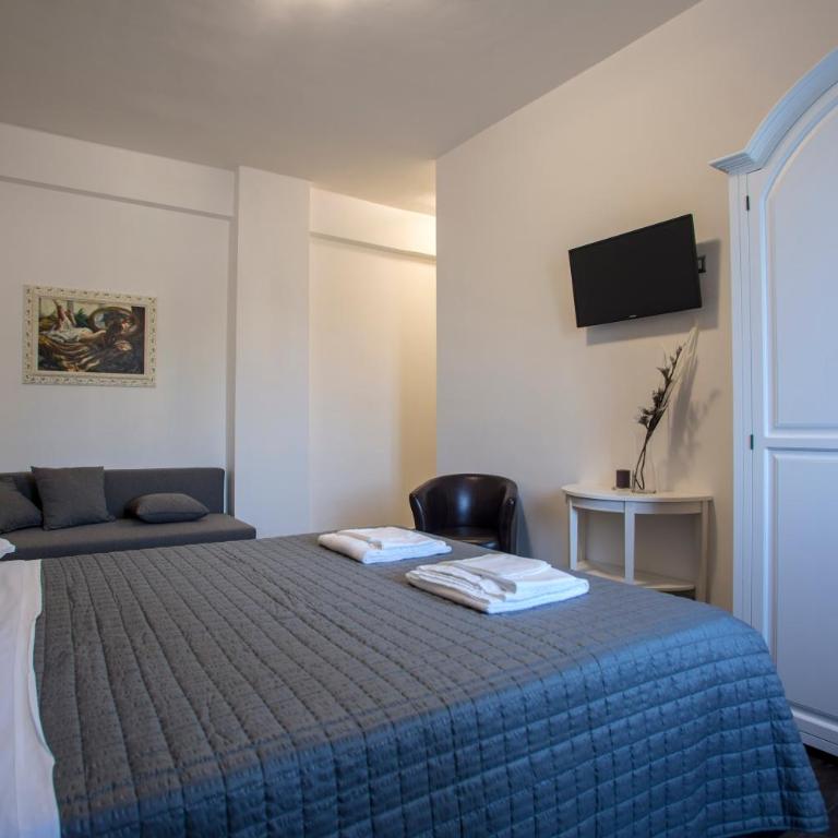 B&B Civico 41 Salerno - Camera Quadrupla - 12