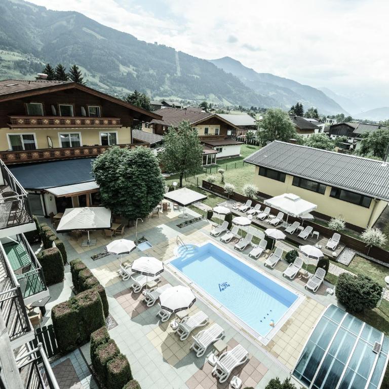 Hotel Victoria - Deluxe Doppelzimmer mit Balkon - 4