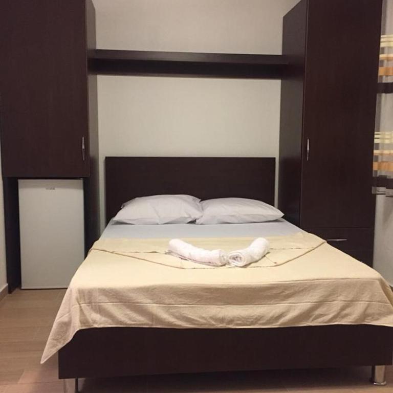 Guesthouse Marko - Large Double Room - 9