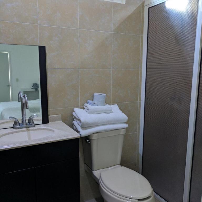 Hotel Awazul Bacalar - Habitación Estándar con 2 camas dobles - 4