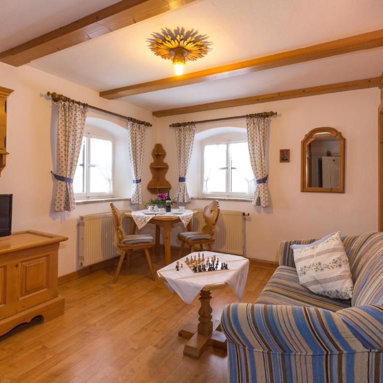 Schwabenbauernhof-Tradition und Moderne erleben - Apartment mit Blick auf die Berge - 5