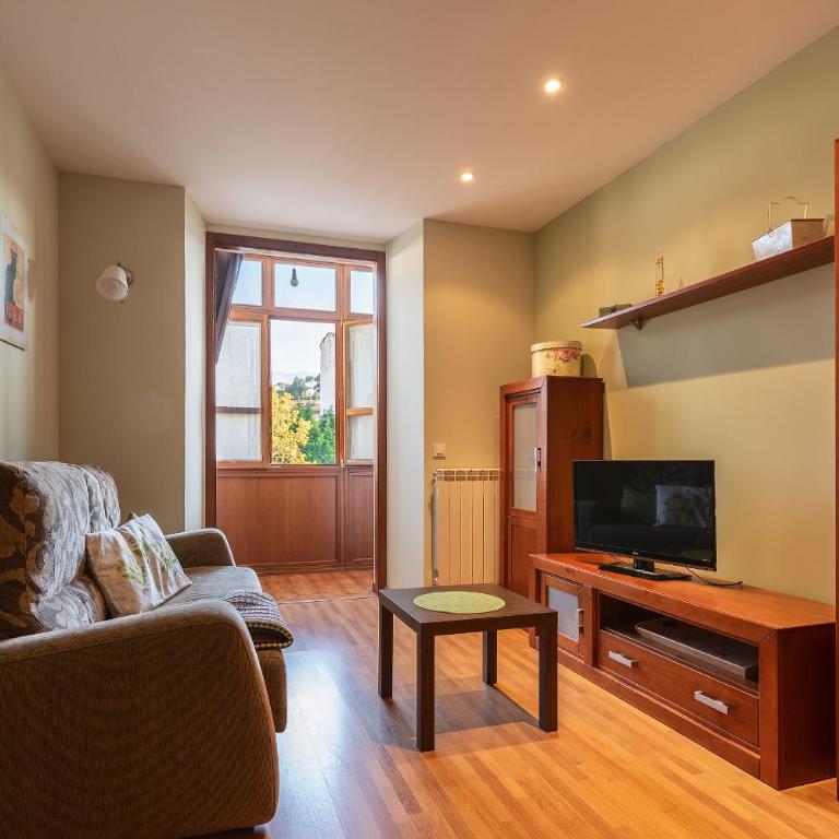 Apartamentos Mirando Llanes - One-Bedroom Apartment - 13