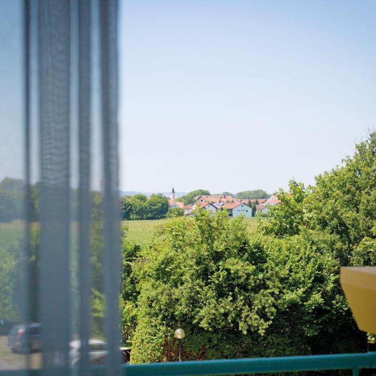 Fichtenwald-Ihr Boutique I Glück`s Hotel - Ihr Kraftort - Wasserwelten Bad Füssing - Classic Doppelzimmer mit Balkon - 2