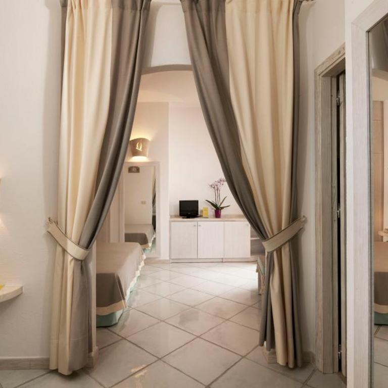 Hotel Corallaro - Camera Familiare Superior - 10