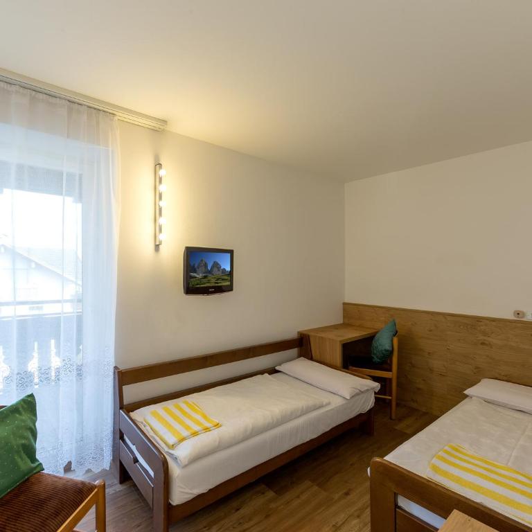 Hotel Kristall - Suite Superior Familiare - 4