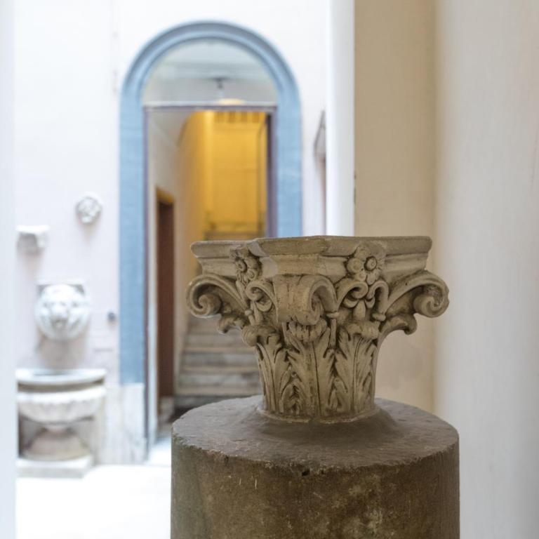 Quiet pied a terre with terrace in Borgo Pio - Appartement - 26