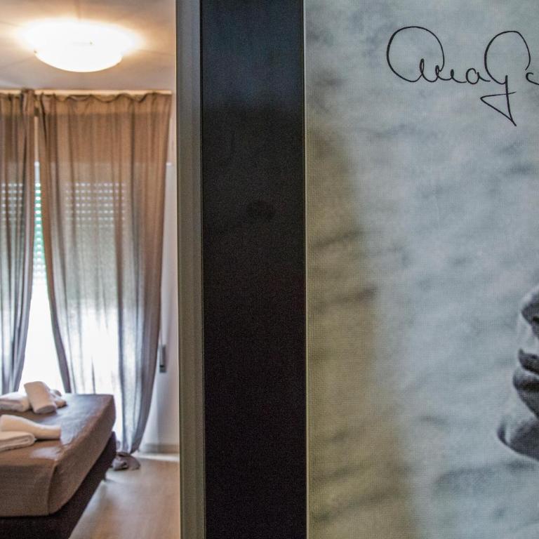 Hotel Hollywood Nuova Gestione 2026 - Double Room with Balcony - 2
