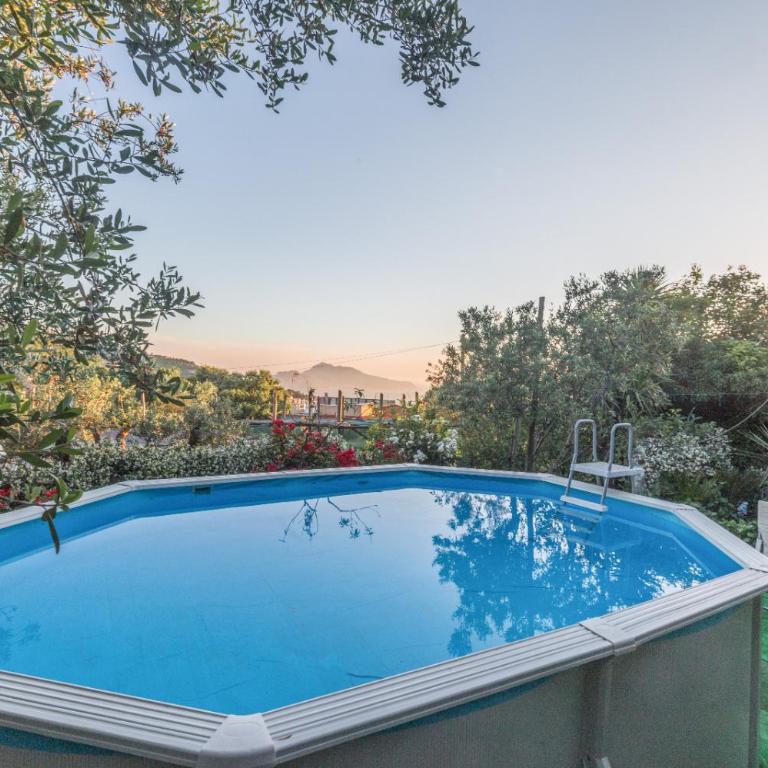Raggio di Sole - Two-Bedroom House with Private Pool - 52