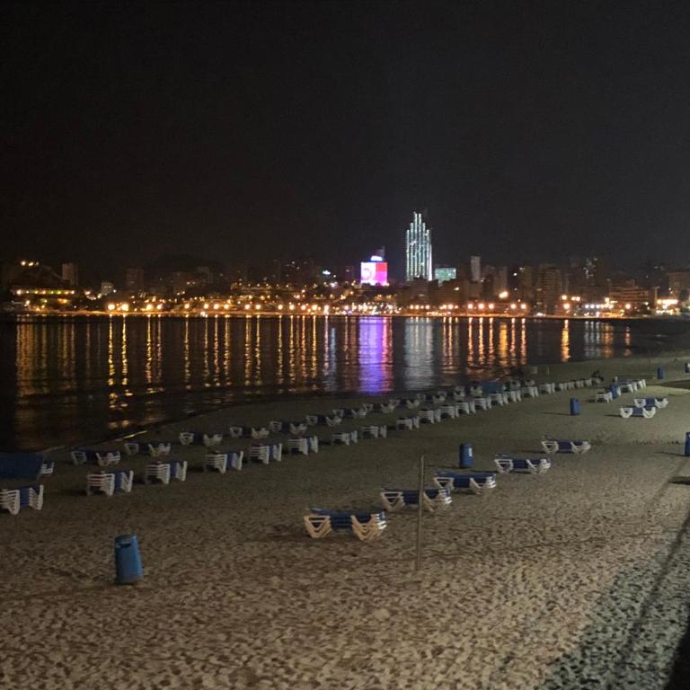 BE LUXURY APARTMENT 20 MTS FROM THE BEACH - Apartment - 53