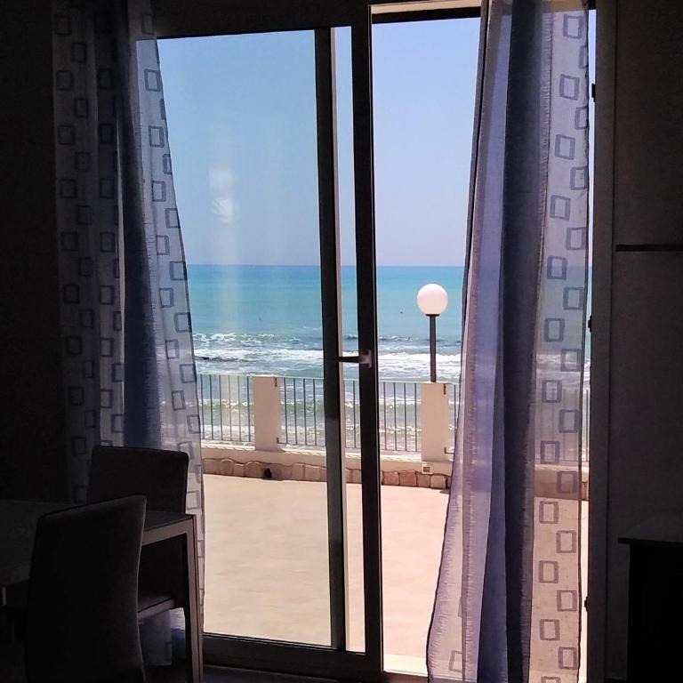 Casa Vacanze A Due Passi Dal Mare - Casa con 2 Camere da Letto - 26