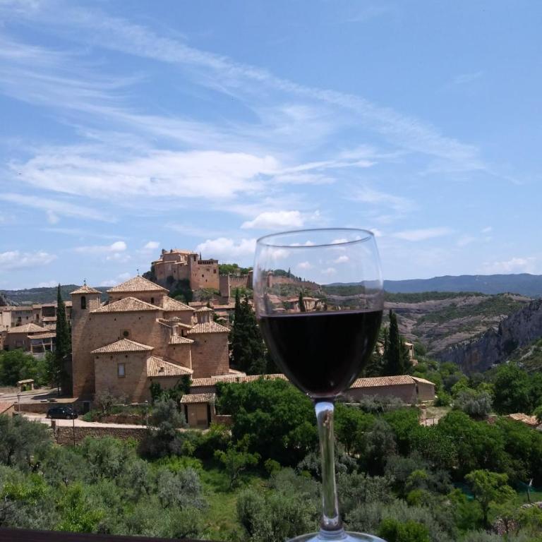 Hotel Santa Maria de Alquezar - Double Room with Terrace and Castle View - 2