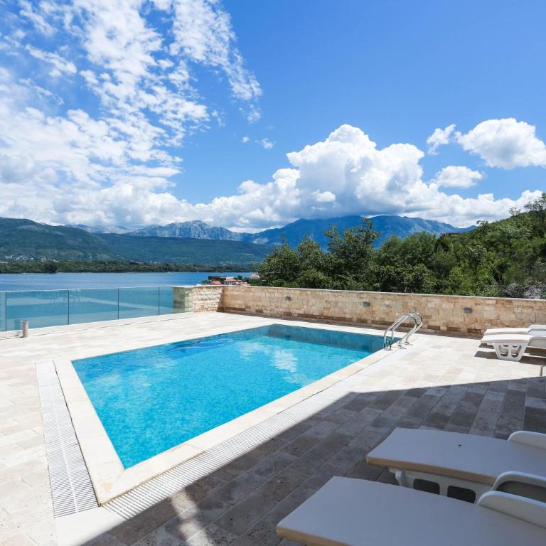 Villa Semiramis - Vila - 2