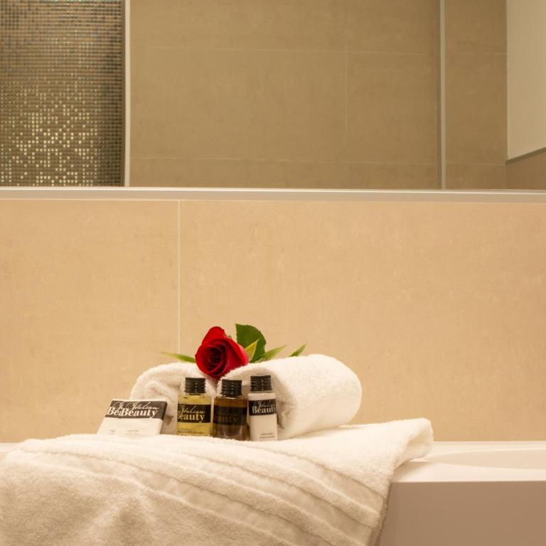 Hotel Elite - Suite Deluxe con Vasca Idromassaggio - 4