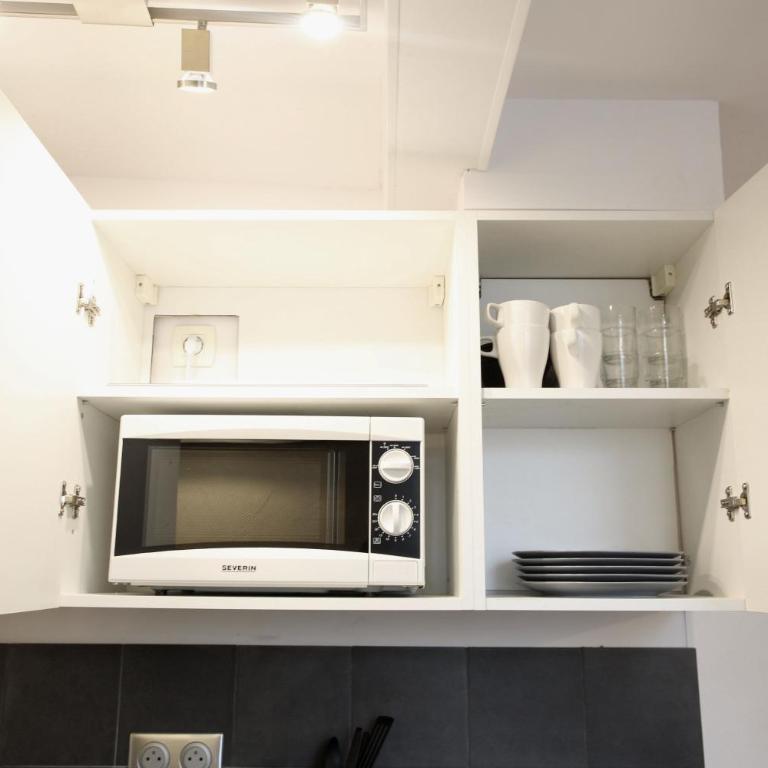 GregBnb - T2 Ancien et moderne - 15min Gare - Apartment - Ground Floor - 12