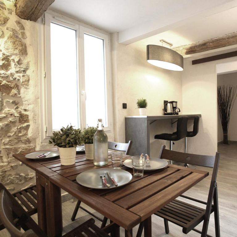 GregBnb - T2 Ancien et moderne - 15min Gare - Apartment - Ground Floor - 23