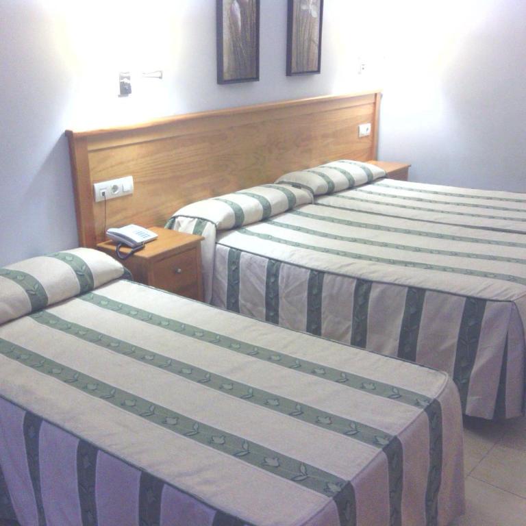 Hotel Goya - Habitación Triple - 5