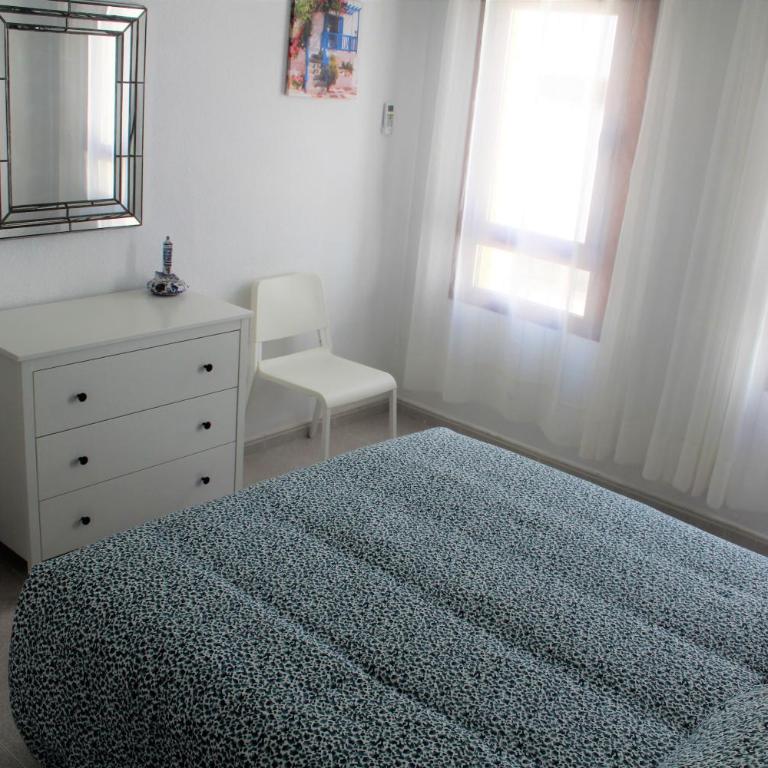 Elizabeth Beach Apartment with Seaviews! - Apartment - 16