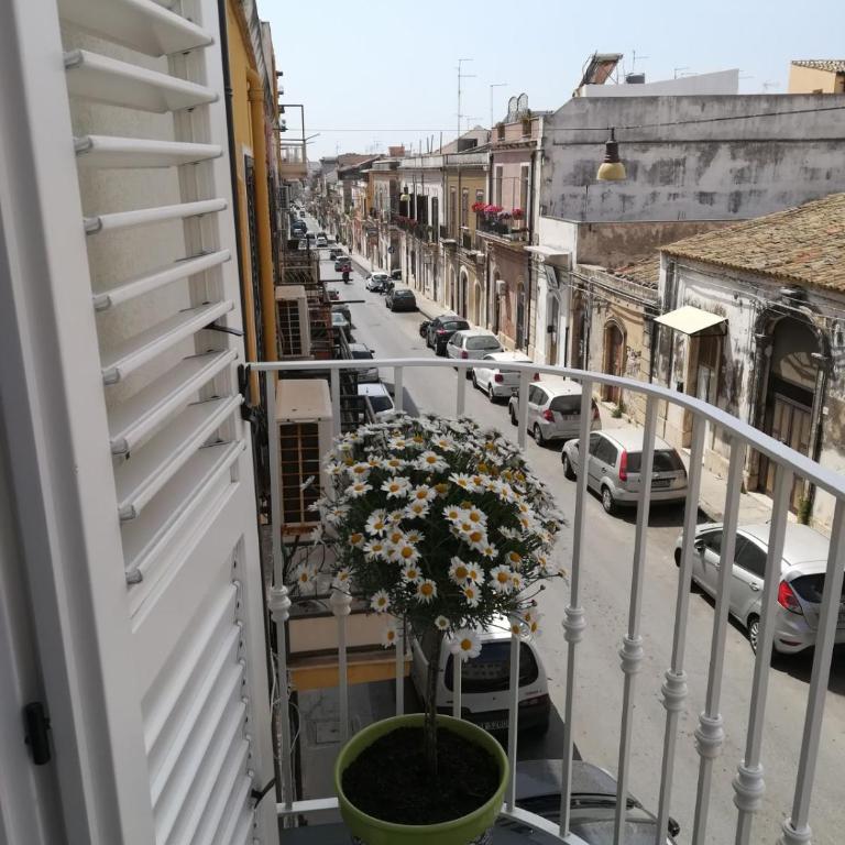 Marene Residence - Monolocale con Balcone - 6