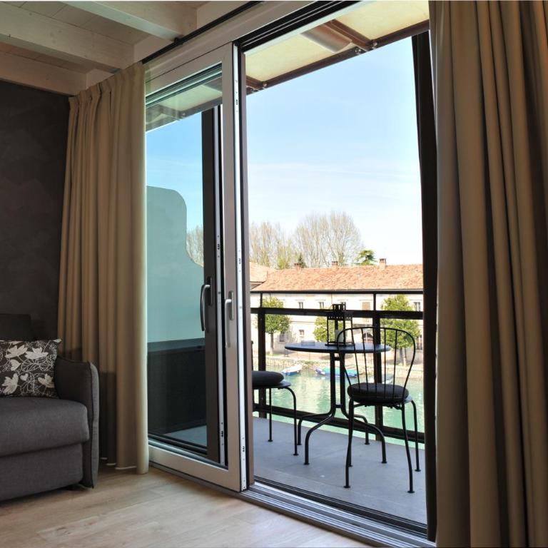 Voltoni Luxury Home - Deluxe One-Bedroom Apartment with City View - 7