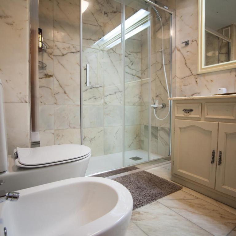 Juan Bautist Lafora, 2, Alicante - Apartment - 26