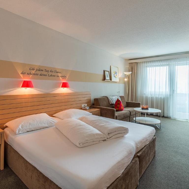 Wohlfühlhotel Schiestl - Doppelzimmer mit Balkon - 5