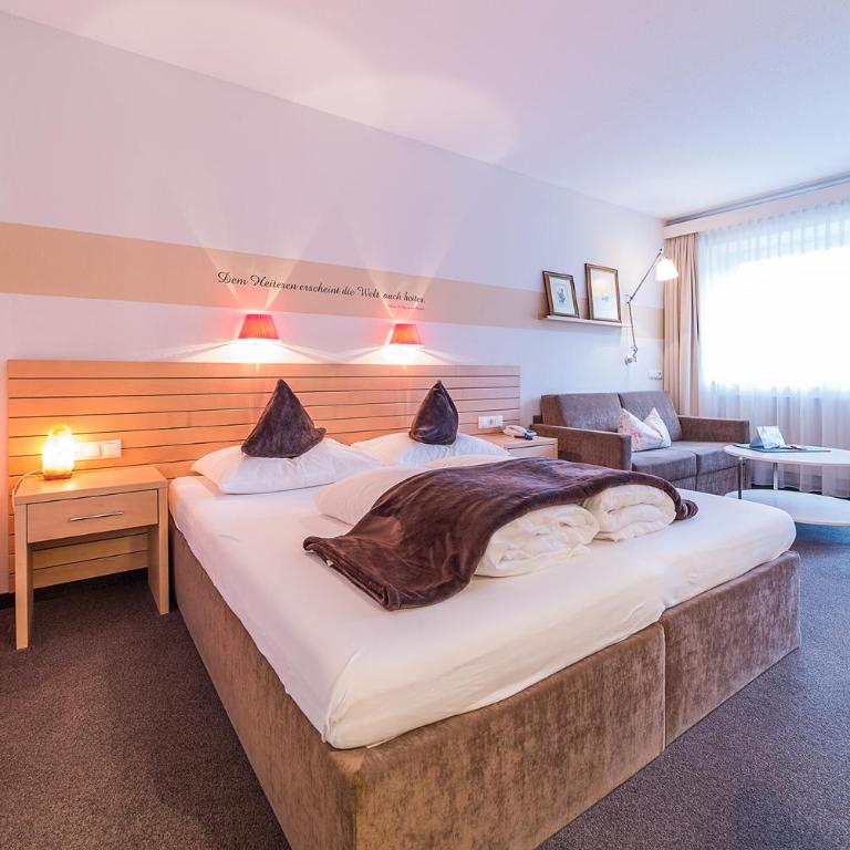 Wohlfühlhotel Schiestl - Doppelzimmer mit Balkon - 2