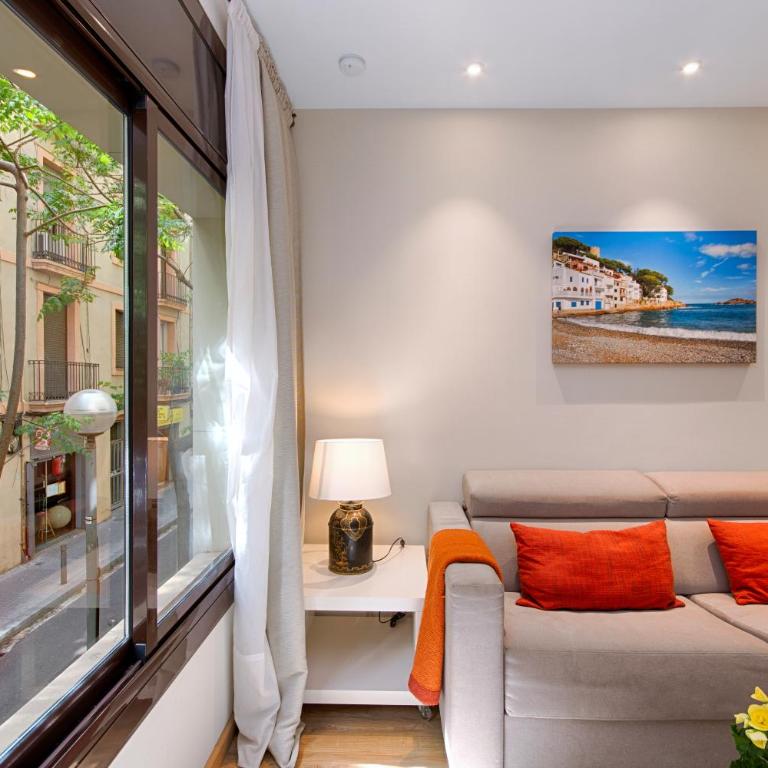 Eixample Building Apartments by Mercedes Heritage - Two-Bedroom Apartment - 5