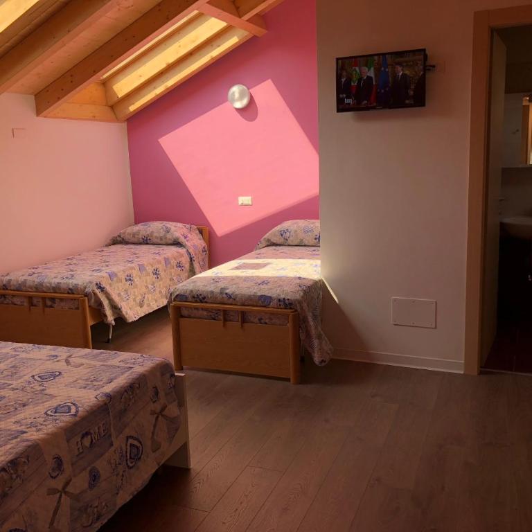 Hotel Mojito - Camera Quadrupla Comfort - 6