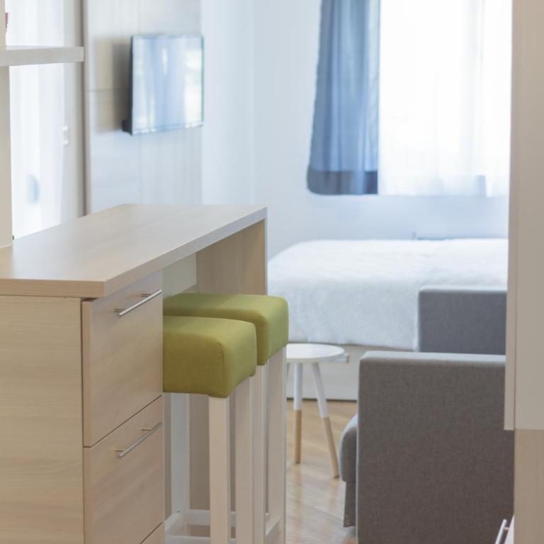 Apartments Karamarković - Studio - 17