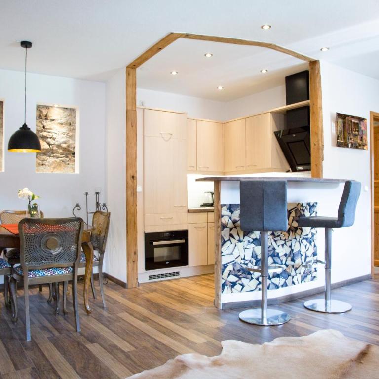 Altstadt Ferienwohnung An Der Stadtmauer - Apartment - 6