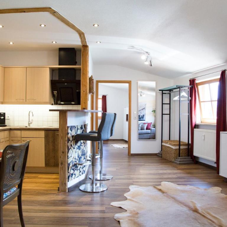 Altstadt Ferienwohnung An Der Stadtmauer - Apartment - 8