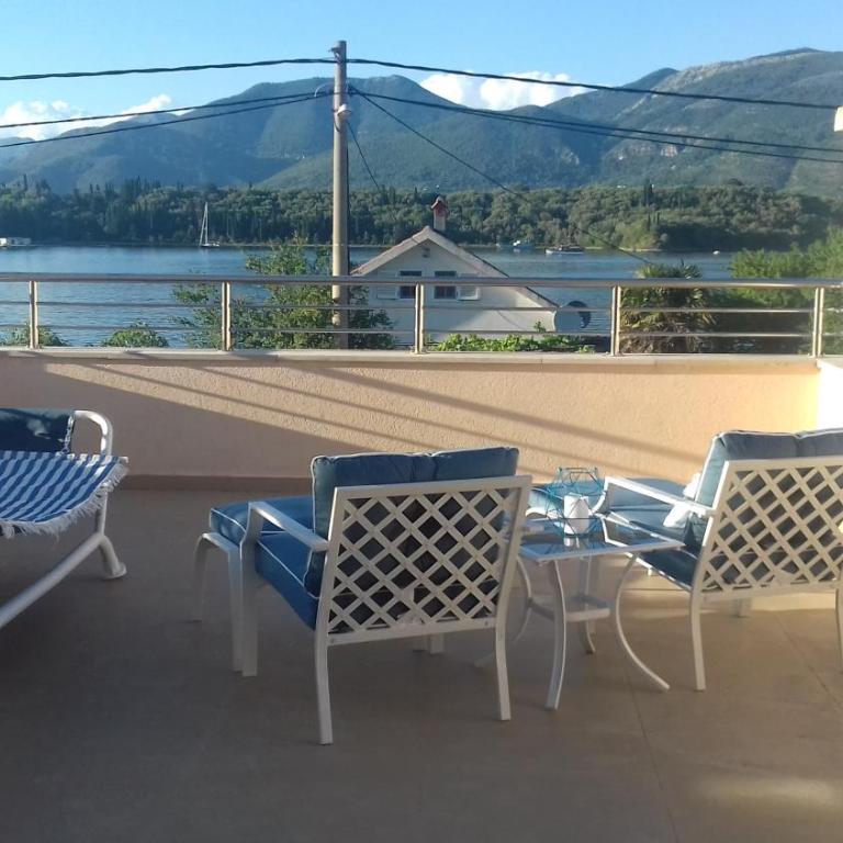 Riverside Villa - One-Bedroom Apartment - 15