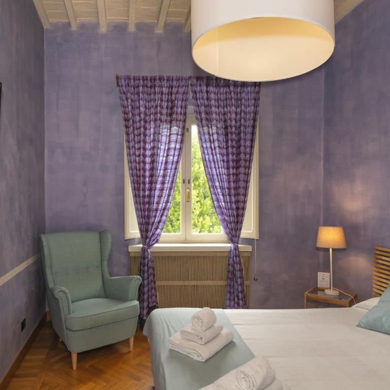 Lauri Loft Boutique Rooms - King Room with Spa Bath - 11